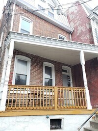 Building Photo - 935 Jackson St