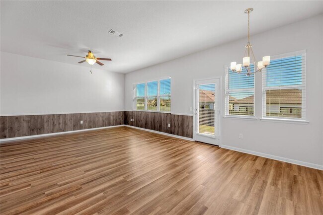 Building Photo - 9941 Comely Bnd