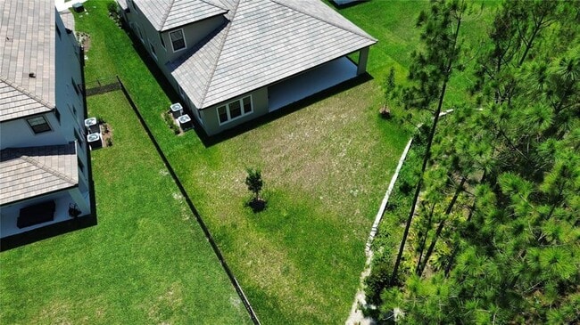 Building Photo - 35335 Big Hawk Dr