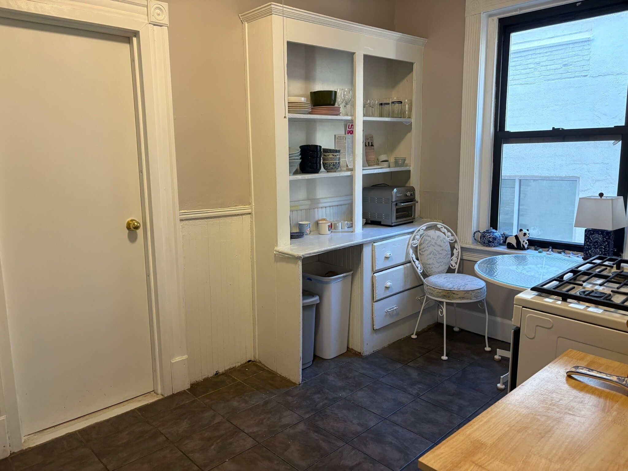 Building Photo - 1066 Commonwealth Ave