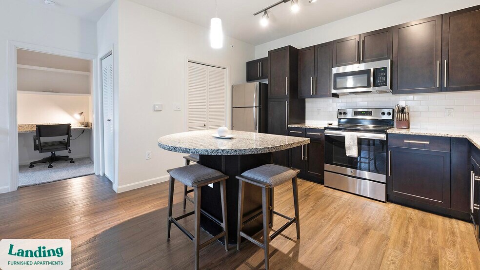 Building Photo - 12700 Ridgeline Blvd