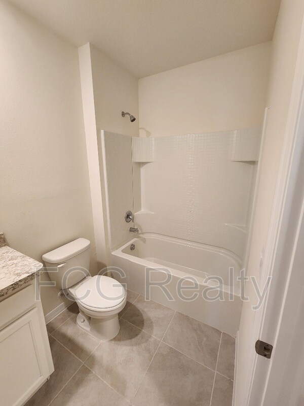 Building Photo - 3671 Giorgio Dr