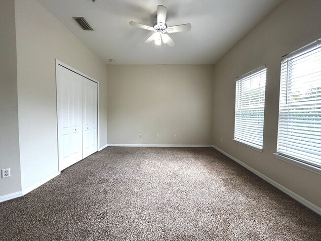 Building Photo - Beautiful Townhome in Lake Nona