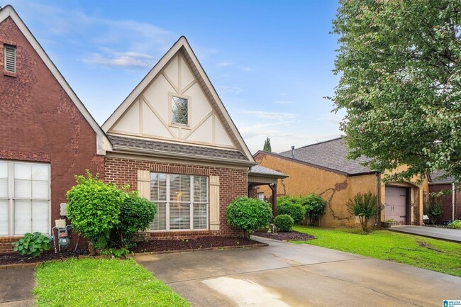 Building Photo - 6062 Townley Ct
