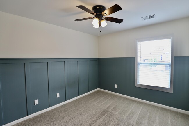 Building Photo - 115 Whitetail Cir