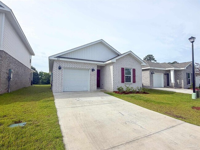 Building Photo - 9899 Starling Dr