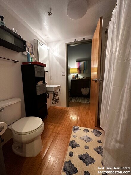 Building Photo - 150 Porter St