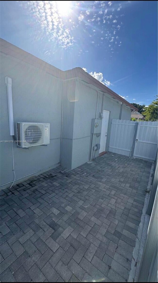 Building Photo - 26232 SW 124th Pl