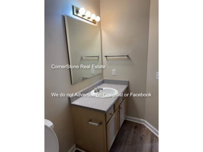 Building Photo - 1552 Clan Campbell Dr