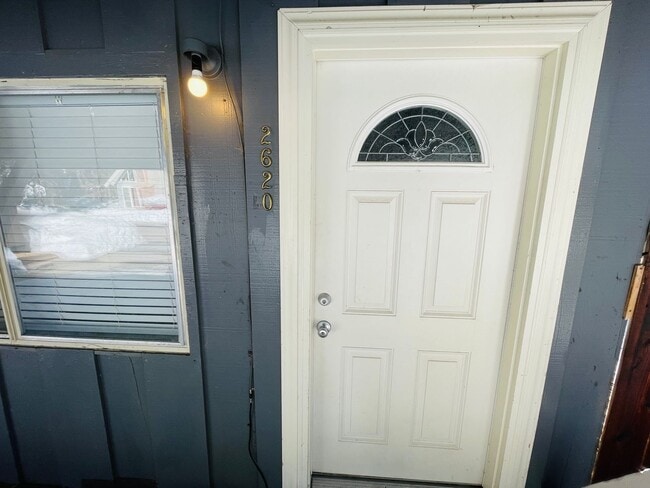 Primary Photo - 2 bed 1 bath unit for rent in South Lake T...