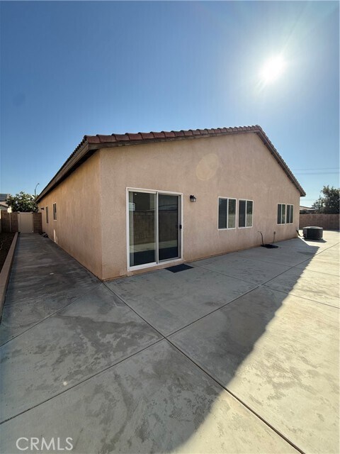 Building Photo - 6840 Sunsight Wy