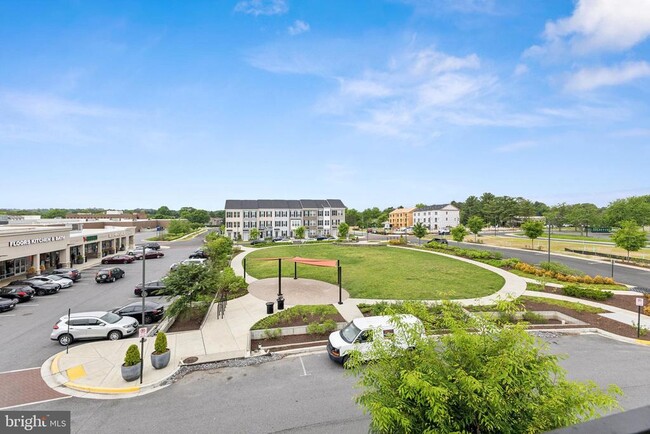 Building Photo - 19520 Village Walk Dr