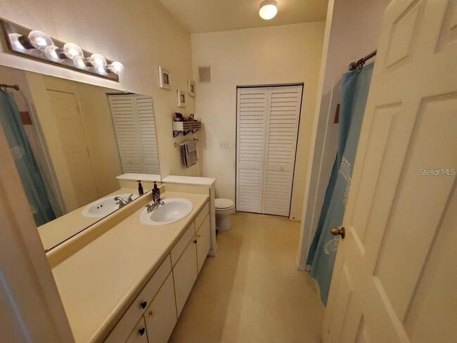 Building Photo - 9080 Lake Chase Island Way