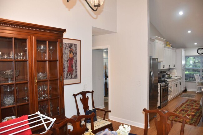 Building Photo - 3/2 Home in The Reserve