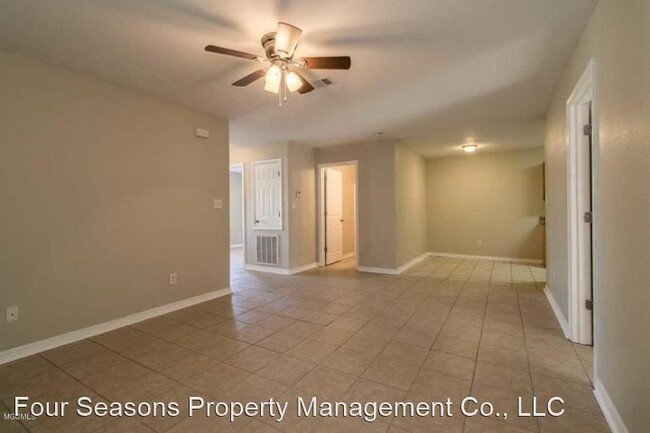Building Photo - 3 br, 2 bath House - 5423 Quail Creek Circle