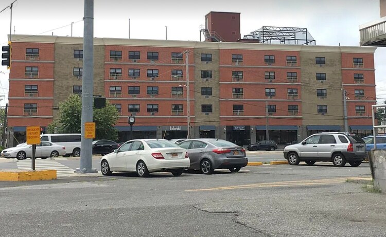 Building Photo - 14 Brooklyn Ave