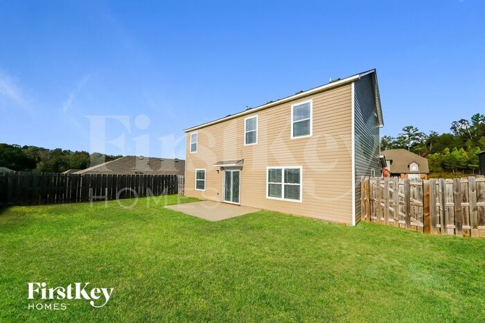 Building Photo - 108 Rosegate Dr