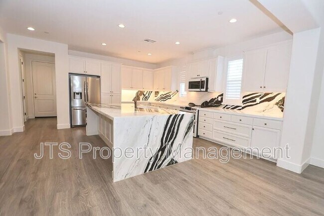Building Photo - 4988 Amina Fair Way