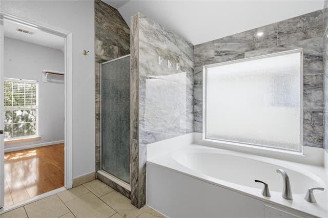 Building Photo - 2114 Rustic Ridge Dr