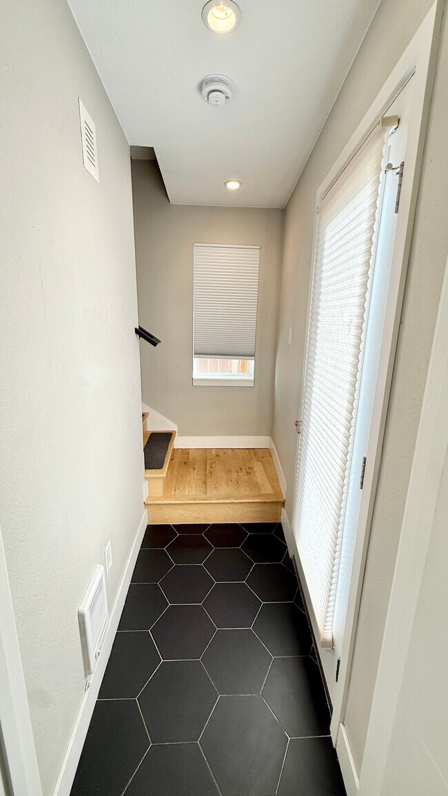 IMG_7278 - Harley House