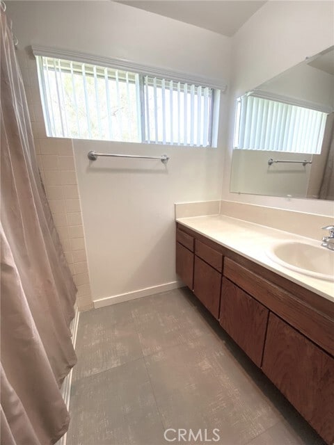 Building Photo - 1582 Mitchell Ave