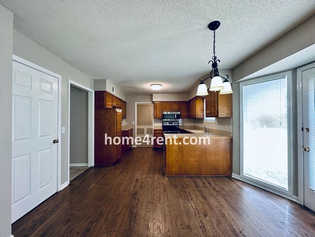 Building Photo - Blue Valley Schools w/ Hardwood Floors and...