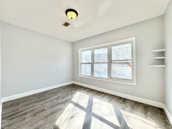 Building Photo - 43-15 156th St