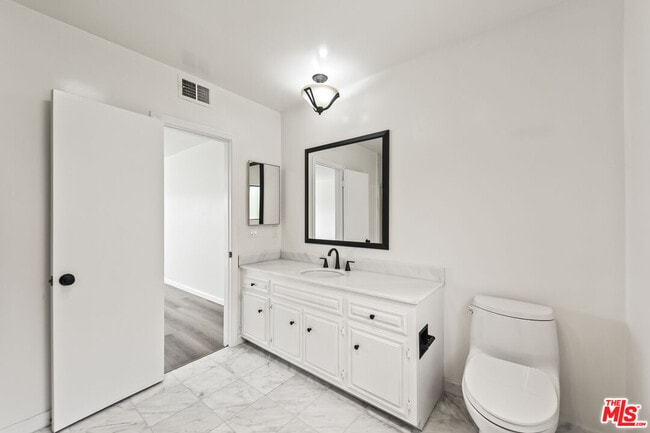 Building Photo - 6237 Warner Dr
