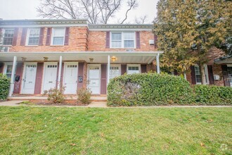 Building Photo - Charming 2 BR/1 BA Apartment in Rockville!