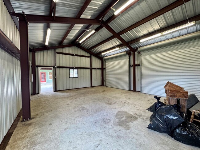 Building Photo - 4212 County Rd 182