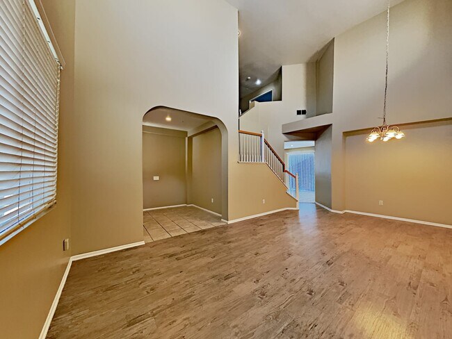 Building Photo - 16971 El Agua Dr