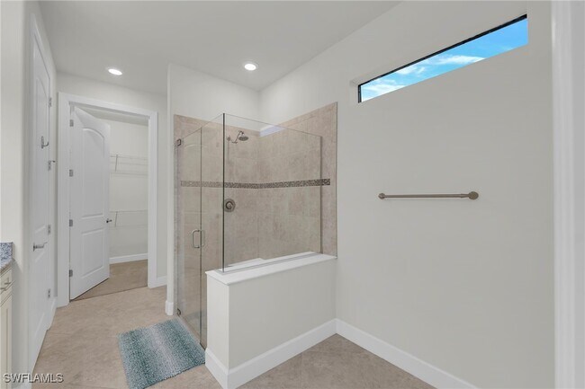 Building Photo - 19912 Beverly Park Rd