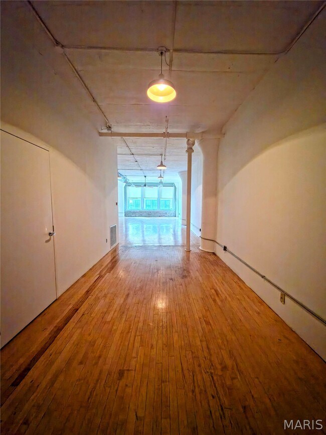 Building Photo - 1709 Washington Ave