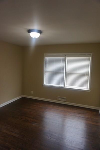 Building Photo - 1403 Stephens Dr NE