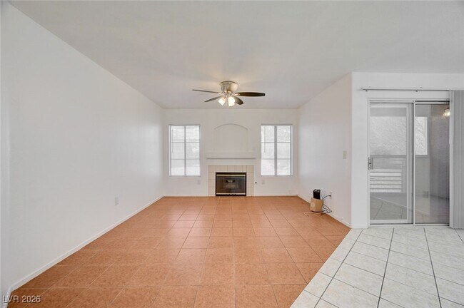 Building Photo - 4555 E Sahara Ave