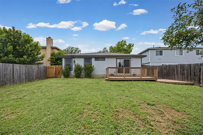 Building Photo - 17305 Dashwood Creek Dr