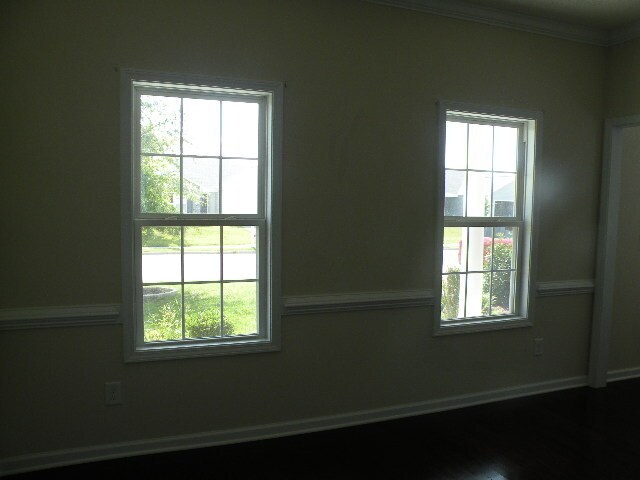 Building Photo - Beautiful custom home, don't want to miss this one!