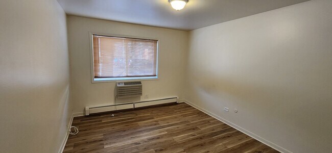 Building Photo - 2230 S Goebbert Rd