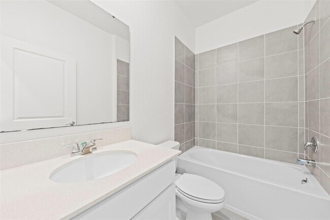 Building Photo - 309 Piave St