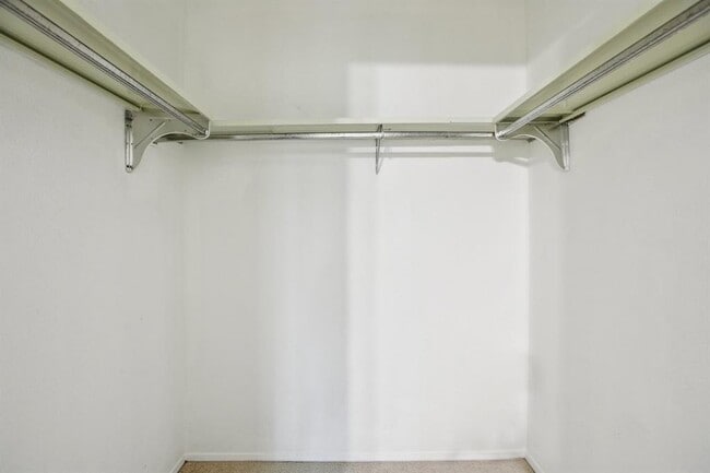 Building Photo - 9507 Quail Village Ln