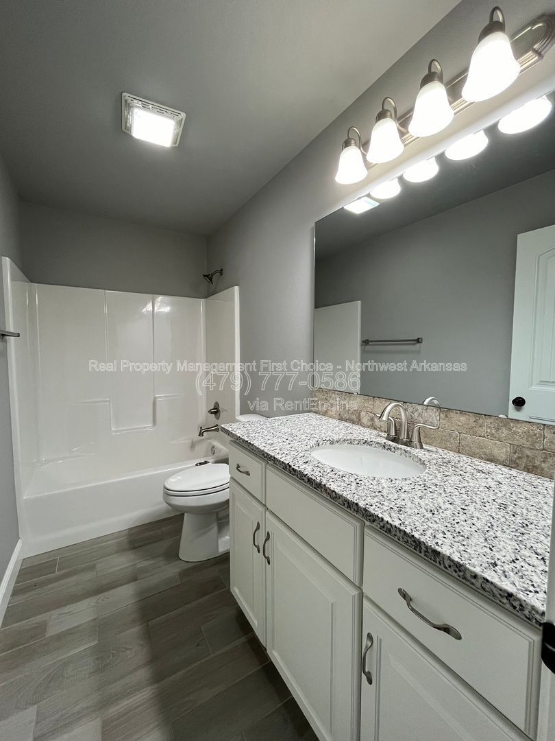 Building Photo - 3661 Ambrosia Ln