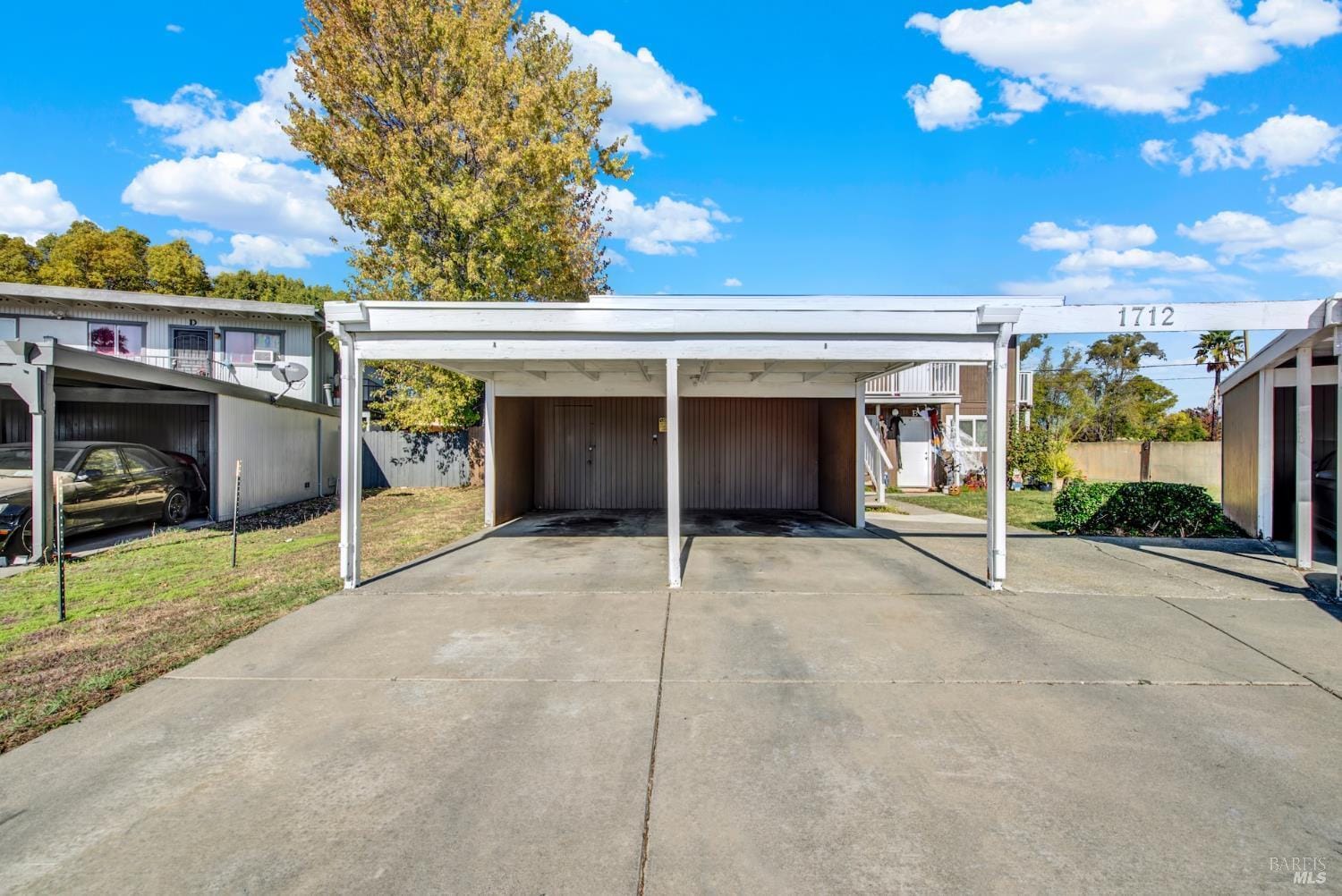 Building Photo - 1712 Arthur Ct