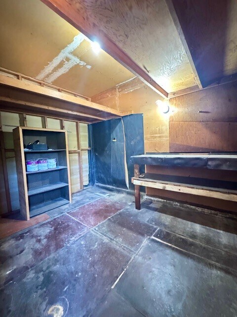 Building Photo - 5117 Myrtle Dr
