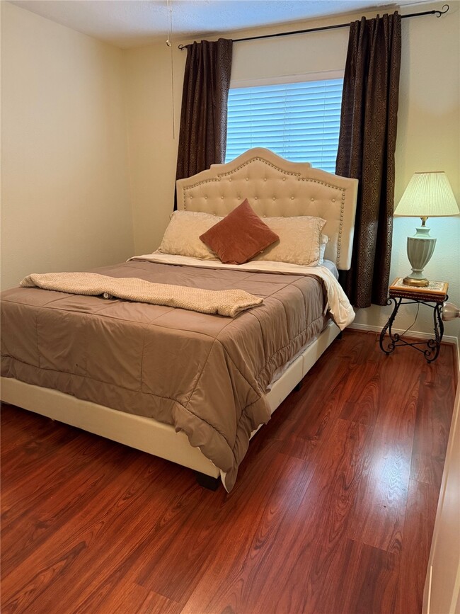 Building Photo - 2902 Arrowhead Dr