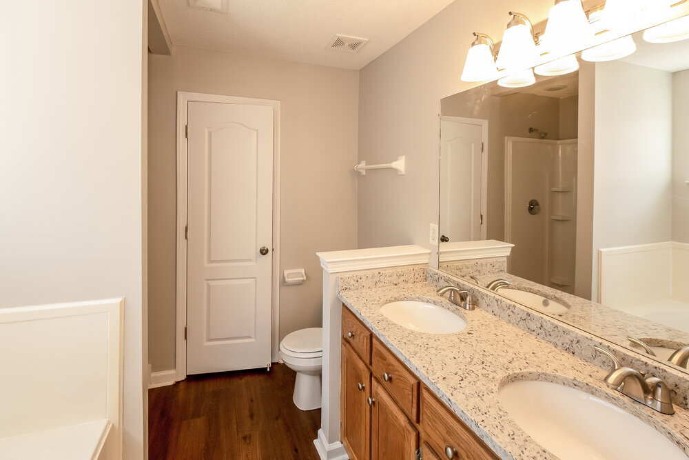 Building Photo - 9807 Pigeon Roost Park Cir