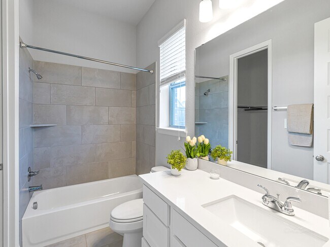 Building Photo - 4210 Haven Crest Ln