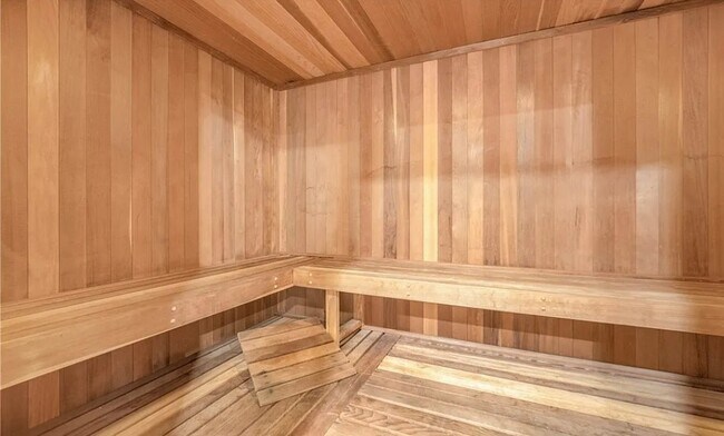 Building Photo - 1880 VETERAN Ave