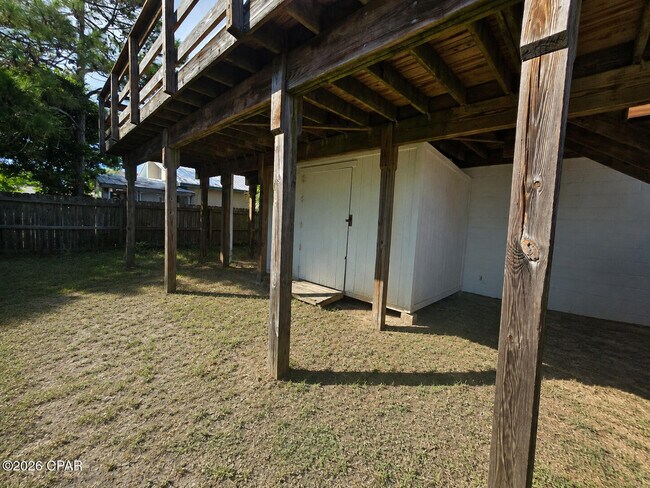 Building Photo - 6009 Sunset Ave