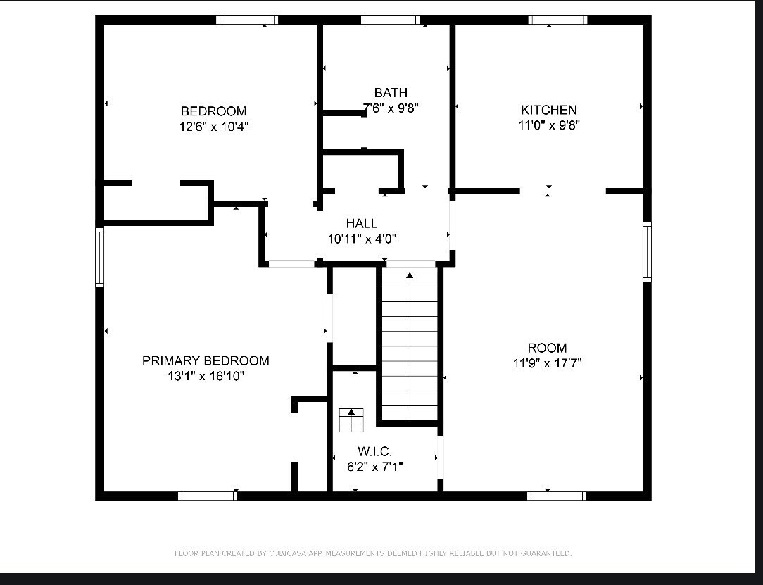 Building Photo - 39 Academy Ave
