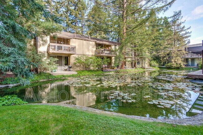 Building Photo - 505 Cypress Point Dr